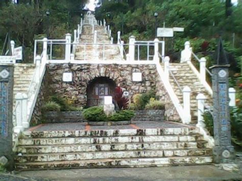 grotto baguio steps